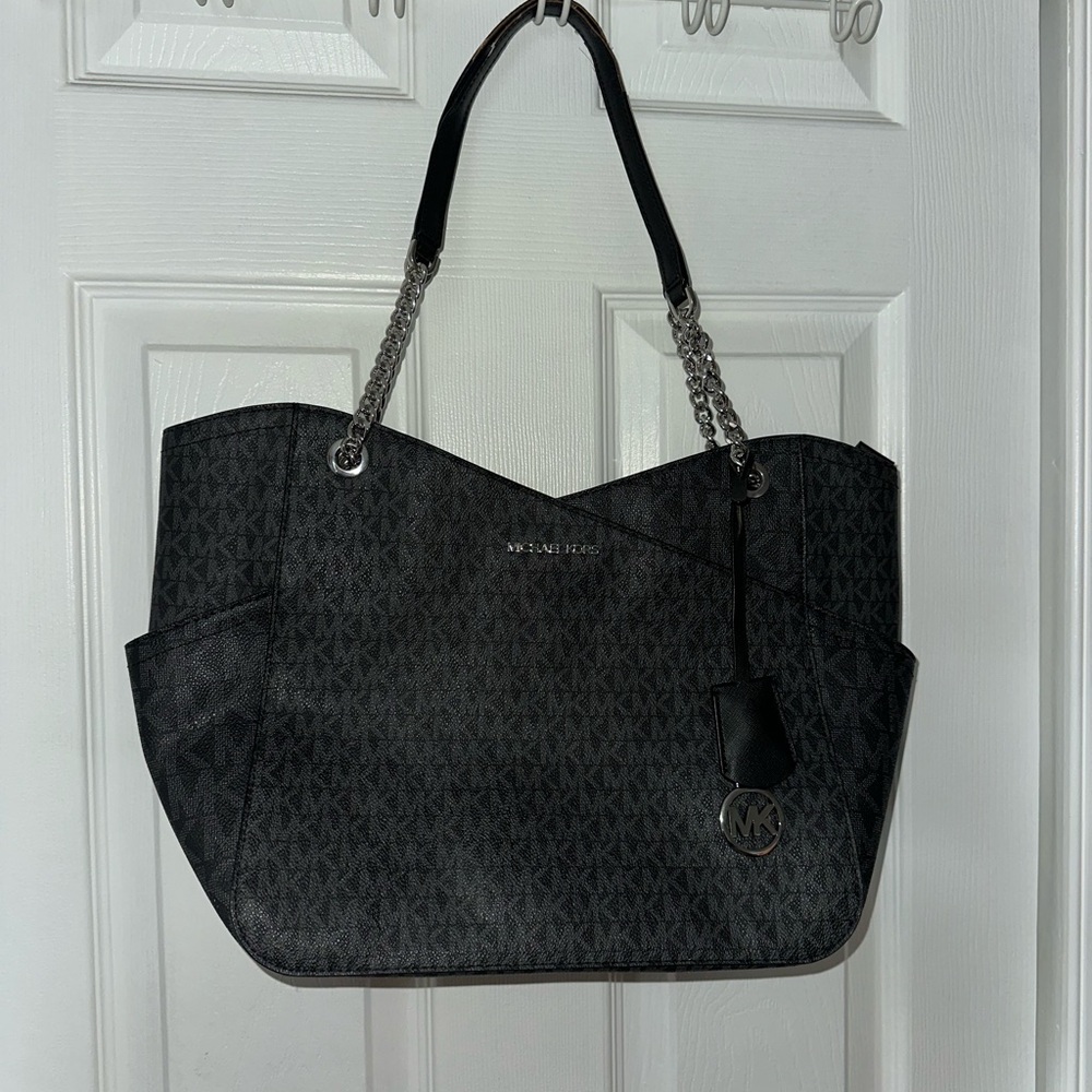 Michael Kors Black Tote Bag - Picture 2 of 11